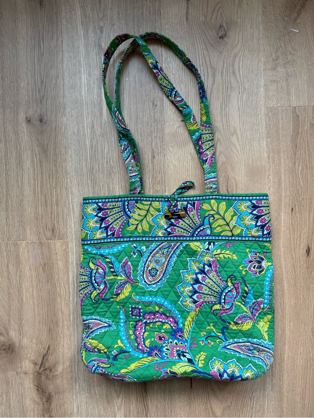 Vera Bradley Quilted Cotton Essential Tote in Emerald Paisley